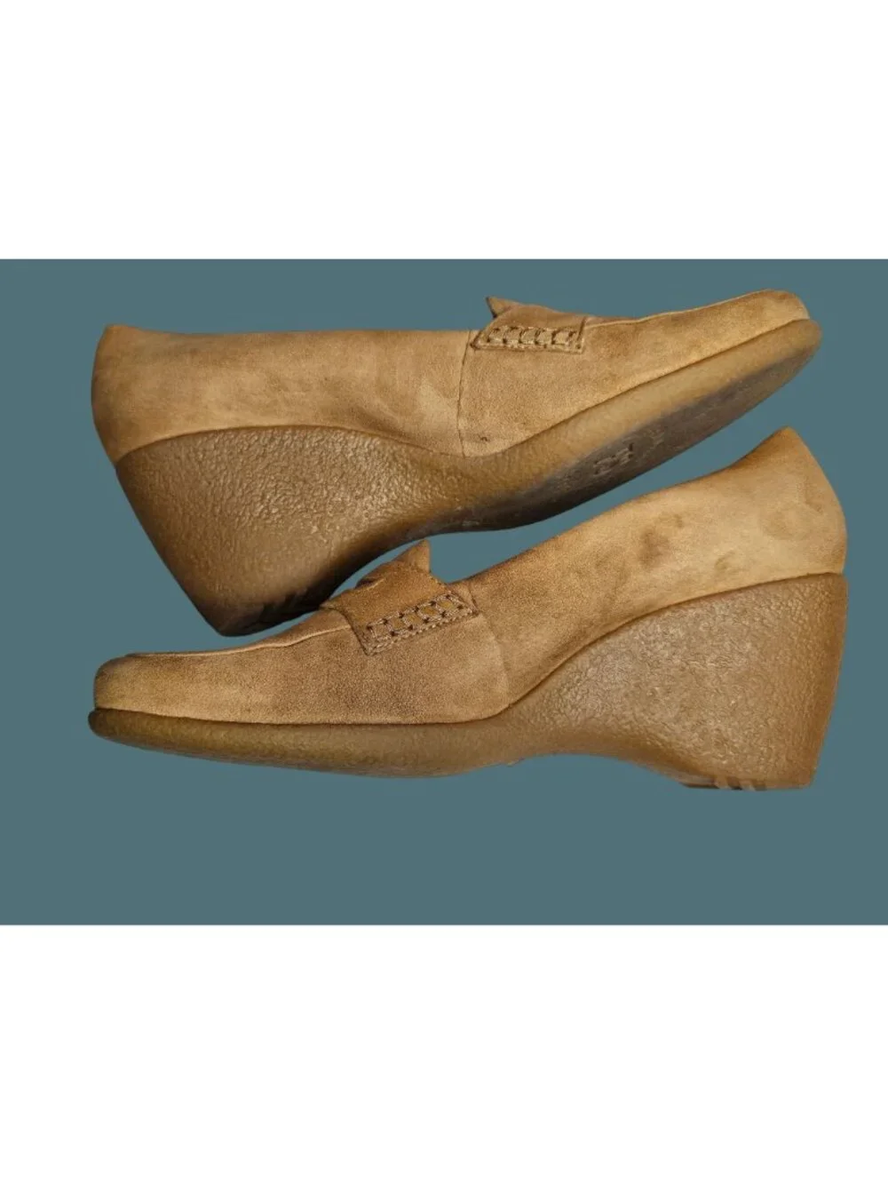 Franco Sarto Y2K Preppy Neutral Suede Penney Loafer Wedge Heel Women Size 8.5M